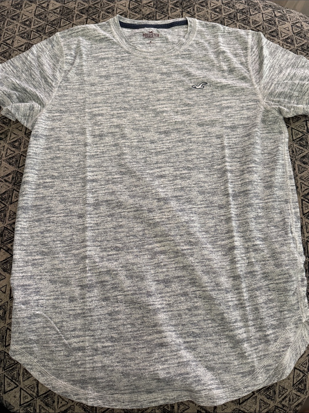 Hollister Men's Heather Gray Short Sleeve Tee